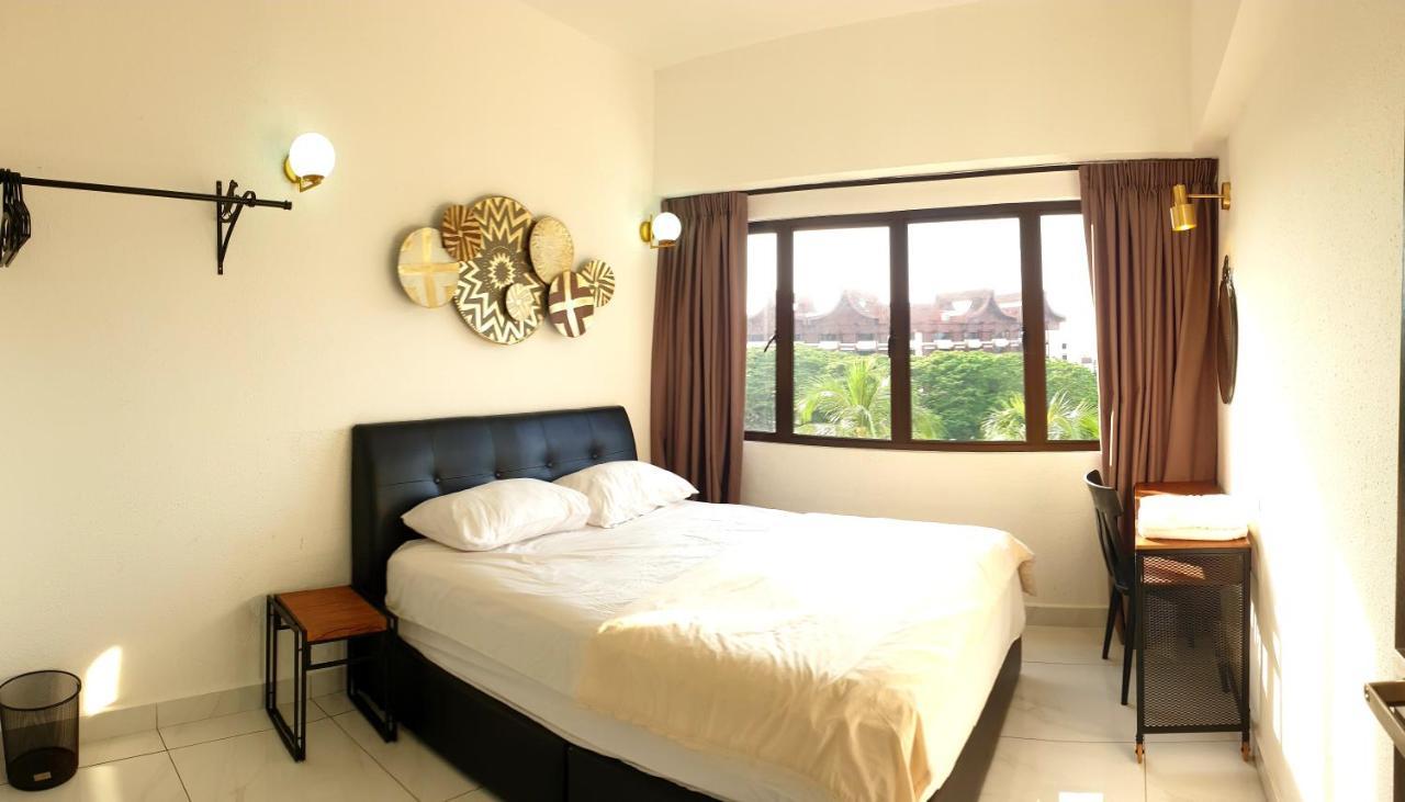 Sri Sayang By Coral Holiday Resort Batu Ferringhi Extérieur photo